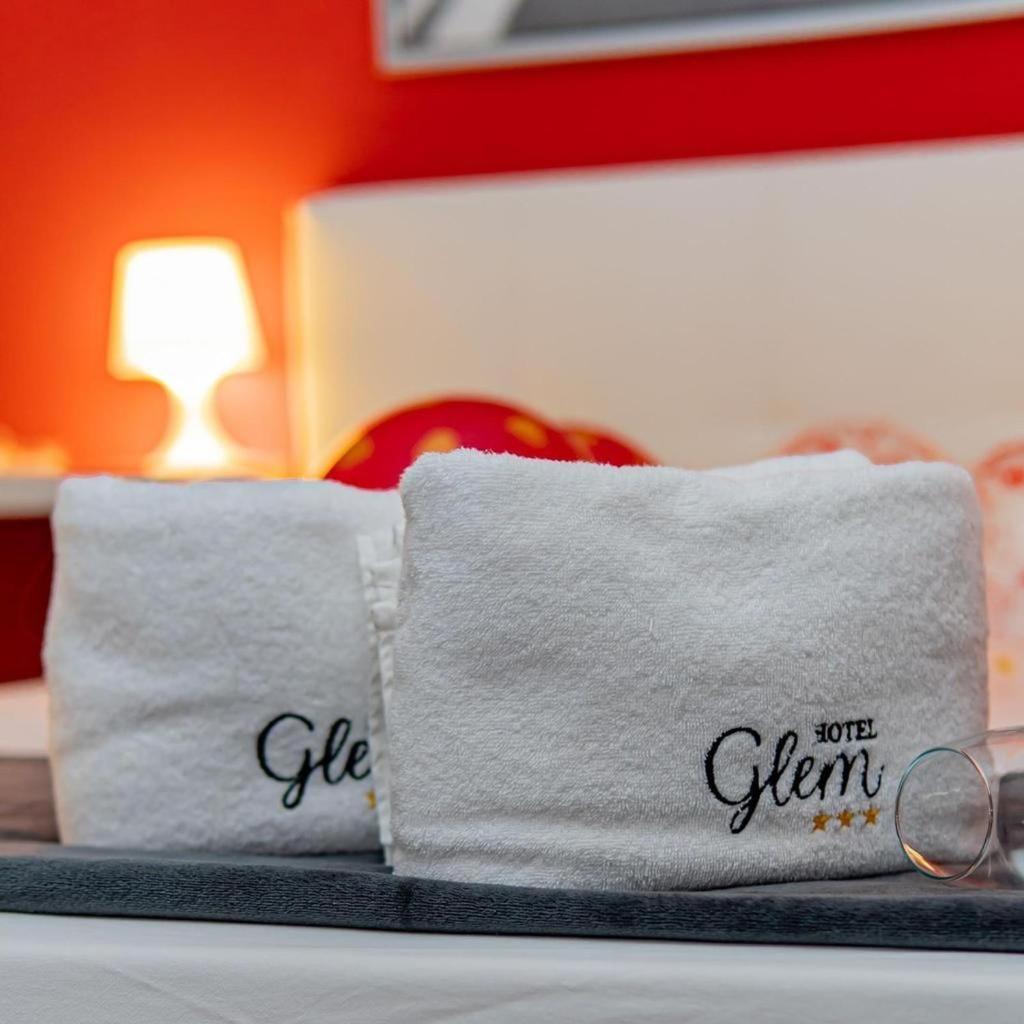 Hotel Glem 瓦卡图洛 外观 照片