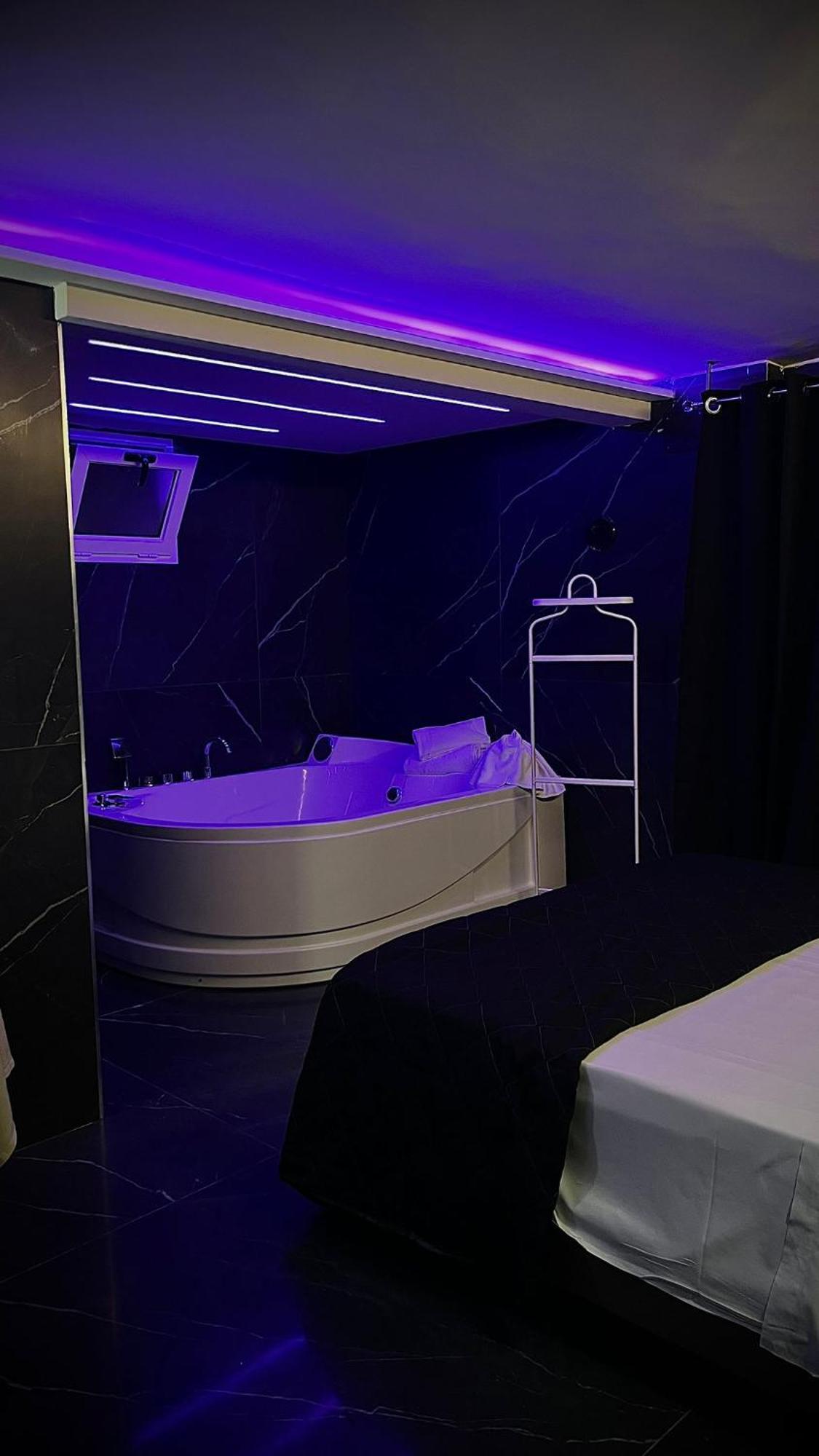 Hotel Glem 瓦卡图洛 外观 照片