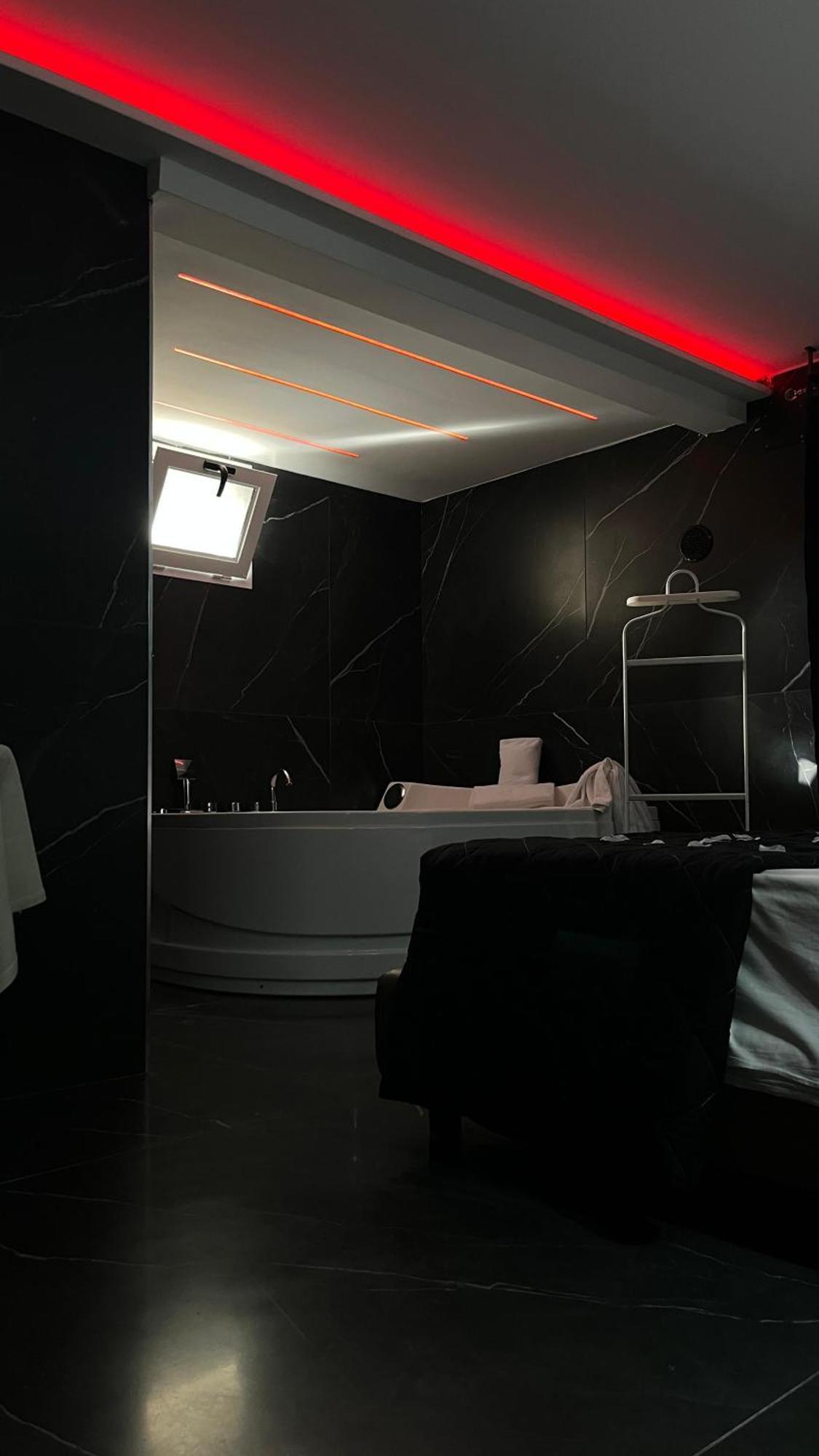 Hotel Glem 瓦卡图洛 外观 照片